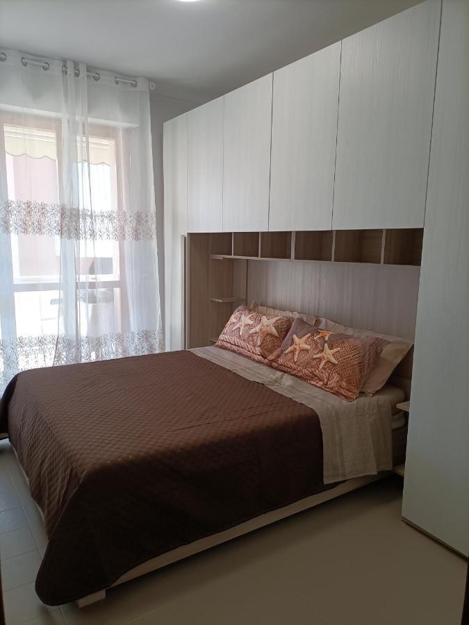 Casa A Un Passo Dal Mare Apartman Ventimiglia Kültér fotó