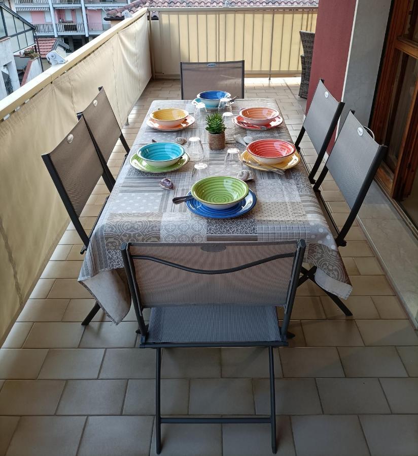 Casa A Un Passo Dal Mare Apartman Ventimiglia Kültér fotó